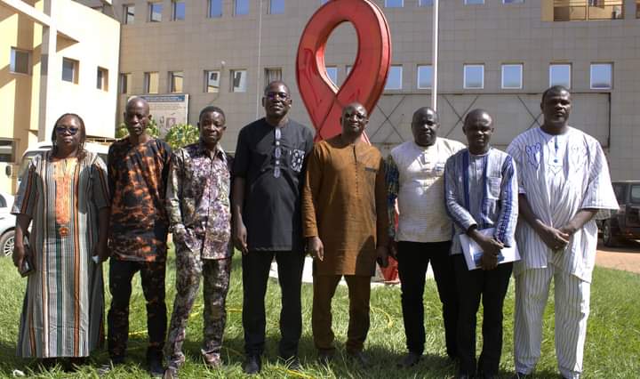 Passation de charges à la tête du Département chargé de l'étude des dossiers soumis au Fonds de solidarité envers les malades et les orphelins du Sida (DED-FSMOS) du SP/CNLS-IST, 22 novembre 2024