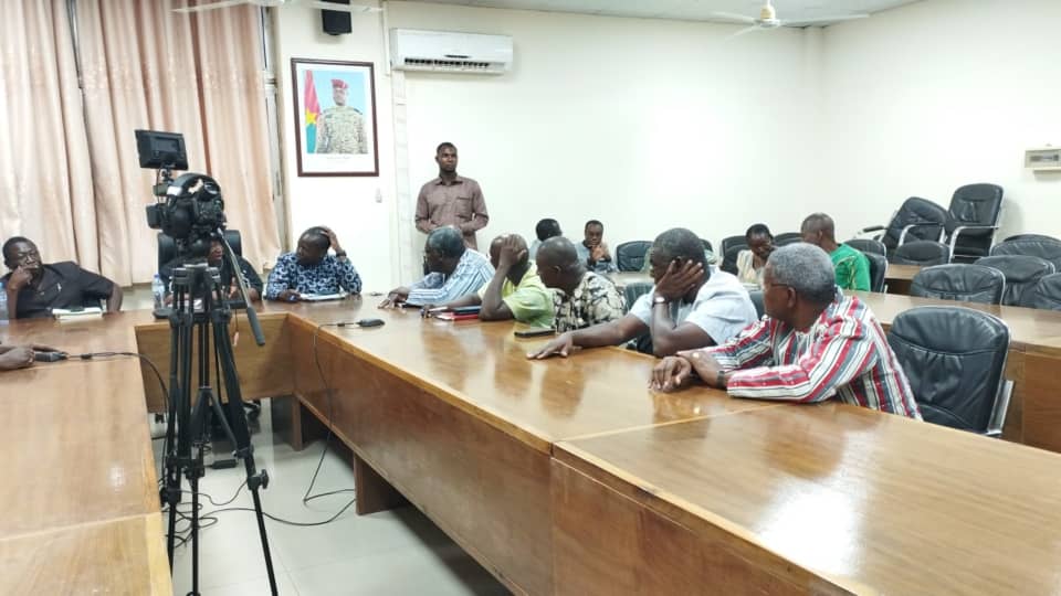 Les présidents d'université présents lors de la Conférence de presse sur le point des des retards académiques dans les universités publiques et les stratégies mises en place pour le rattrapage de ces retards, 12 novembre 2024