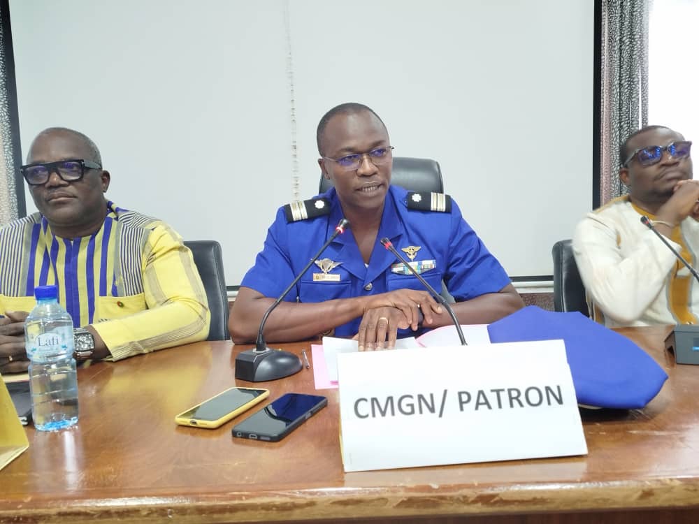Le commandant de la légion spécial de la Gendarmerie nationale, le Lieutenant-colonel Sib Sié Arnaud lors de cérémonie d'ouverture de l'atelier de formation des agents de la RAGGAE sur la gestion de la panique et des situations de danger extrême, de l’incivilité à l’acte terroriste, 18 novembre 2024 à Ouaga