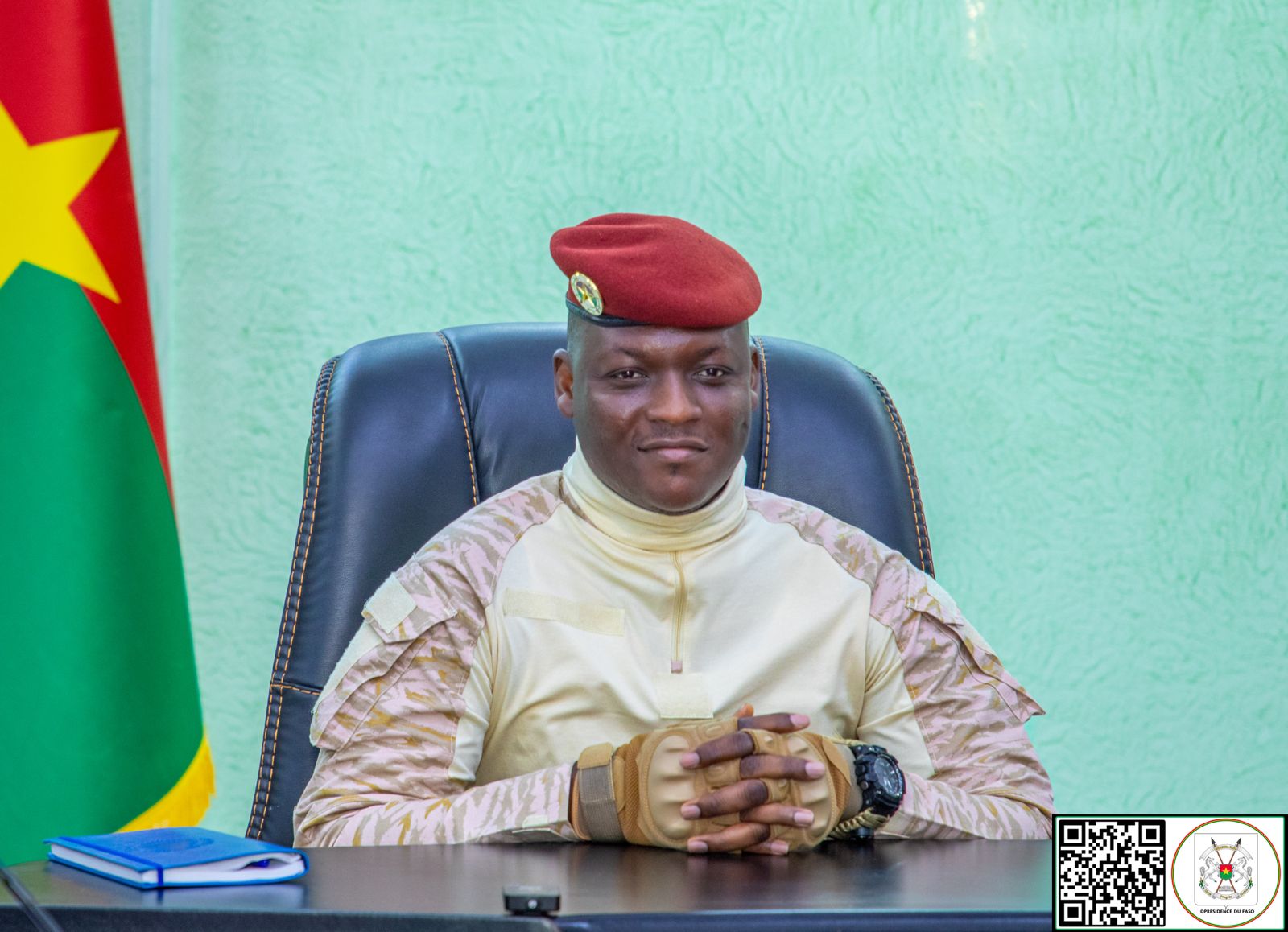 Échange du Chef de l'Etat, le Capitaine Ibrahim Traoré avec les représentants des enfants des 13 régions de notre pays, dans le cadre de la Journée mondiale de l’enfance, 21 novembre 2024 à Ouaga