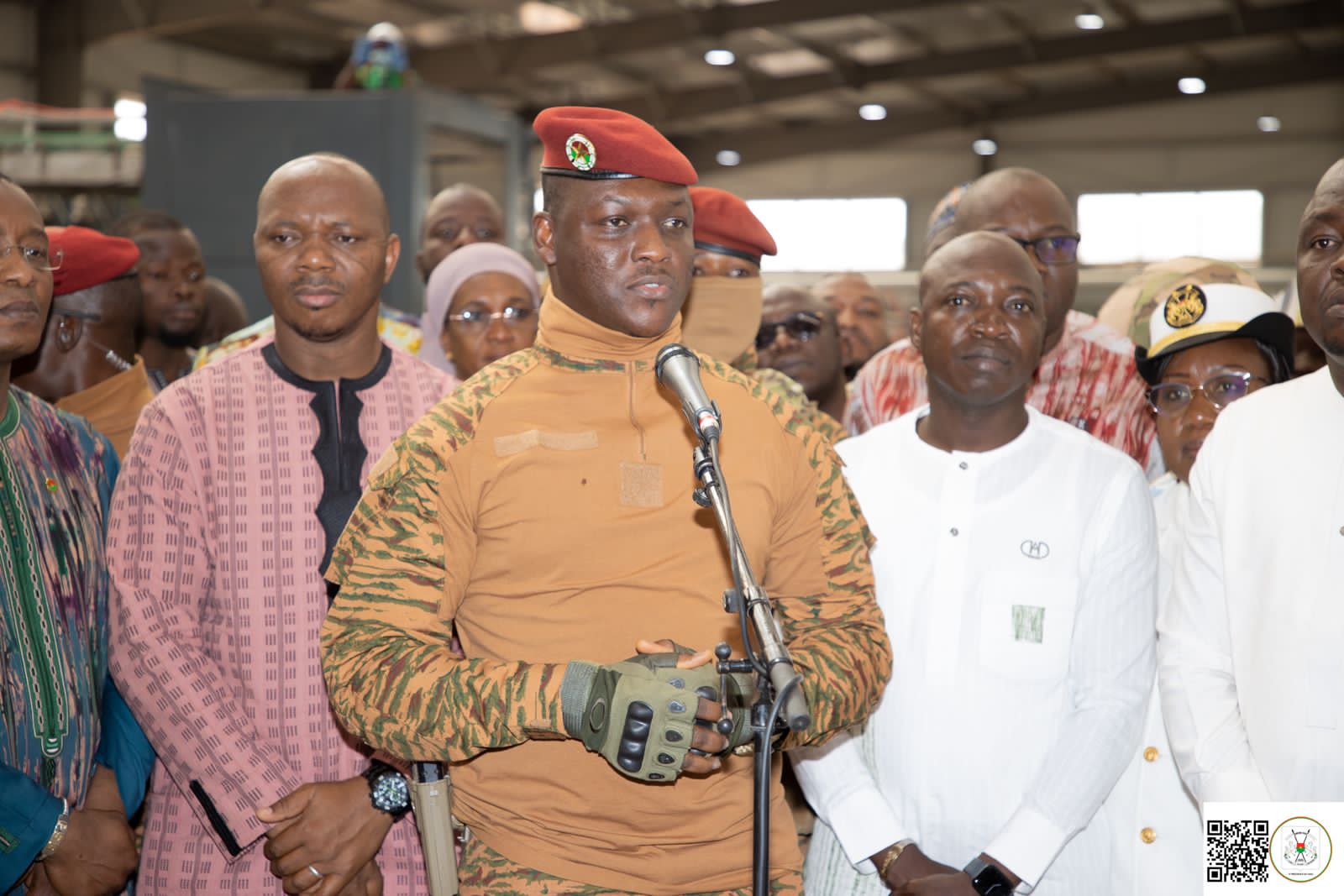 Le Président du Faso, Capitaine Ibrahim Traoré lors de l'inauguration de la Société burkinabè de tomate, 30 novembre 2024 à Bobo