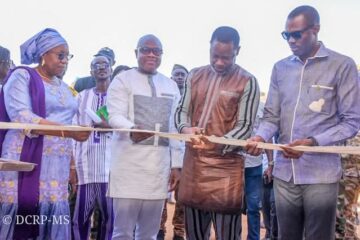 Cérémonie d'inauguration d'un CSPS à Dankari, dans la région des Hauts-Bassins par le ministre de la Santé, Dr Robert Kargougou, 15 décembre 2024
