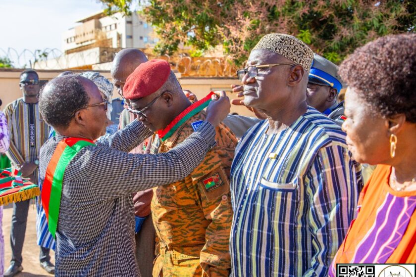 La cérémonie nationale de décorations entrant dans le cadre de la fête nationale de l’indépendance, 6 décembre 2024