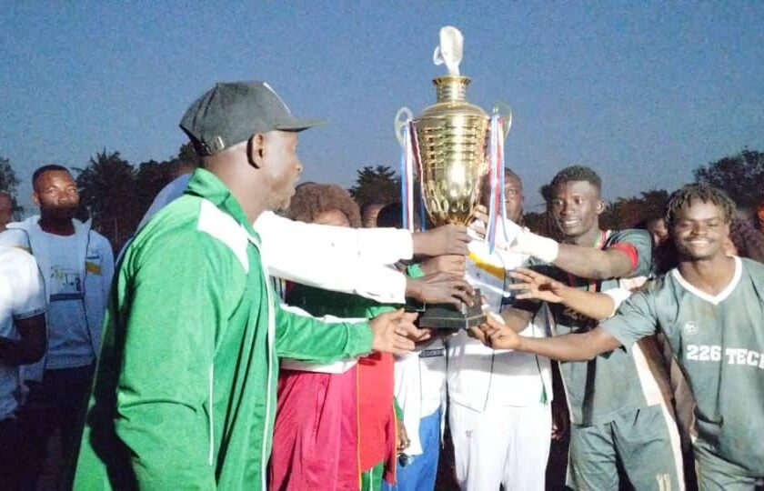 La finale de la deuxième édition de la Coupe du Président du Conseil régional de la jeunesse du Centre, 7 décembre 2024