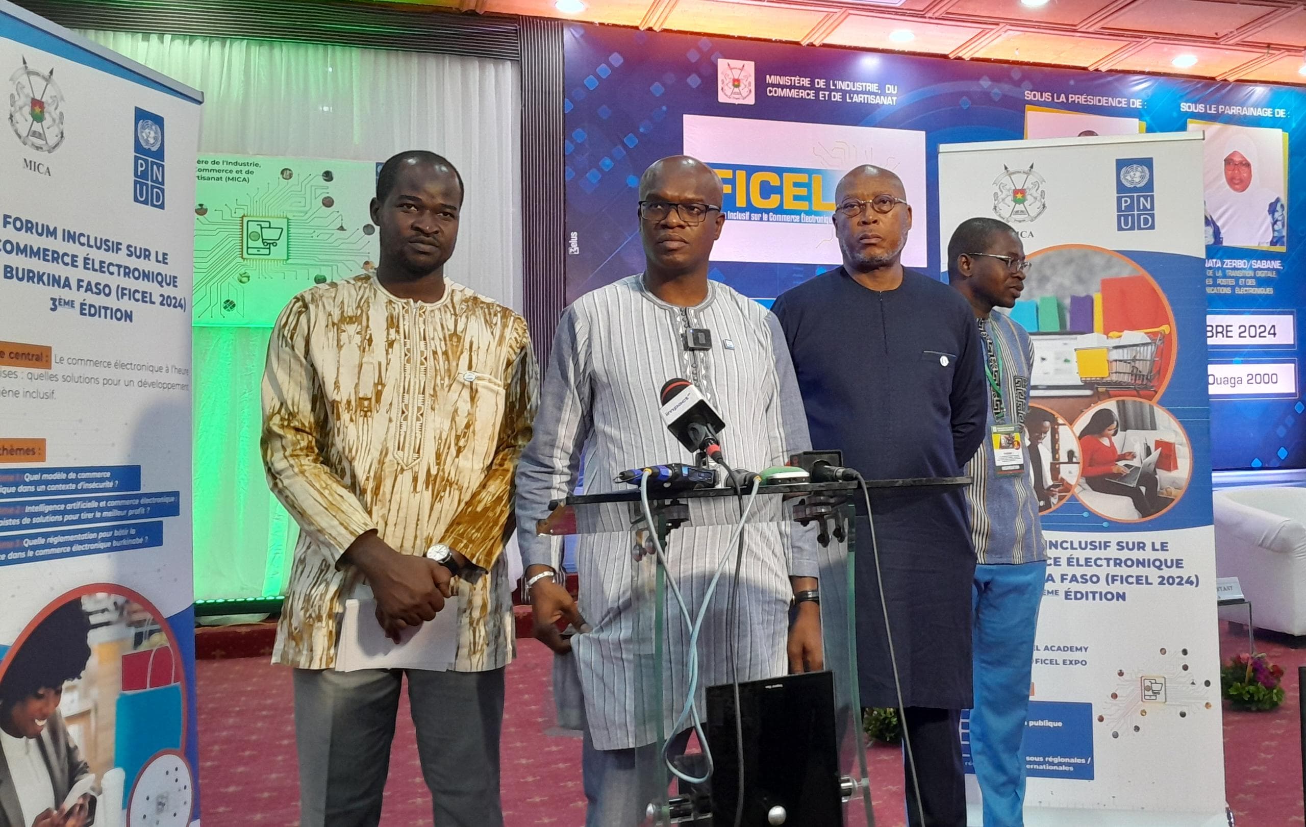Cérémonie d'ouverture de la 3ᵉ édition du Forum inclusif sur le commerce électronique (FICEL), 12 décembre 2024