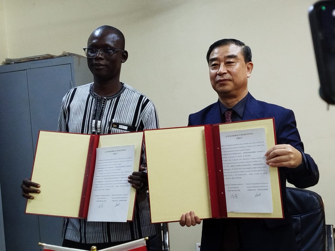 Le ministère en charge de l’Agriculture a bénéficié d’un don de 50 tonnes d’engrais d’une valeur de 25 millions de FCFA de la part de la Chine