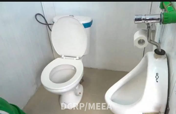 Cérémonie d'inauguration des des toilettes publiques dans les villes de Ouagadougou, Bobo-Dioulasso et Koudougou au profit de la population, par le ministre Roger Baro, 13 janvier 2025