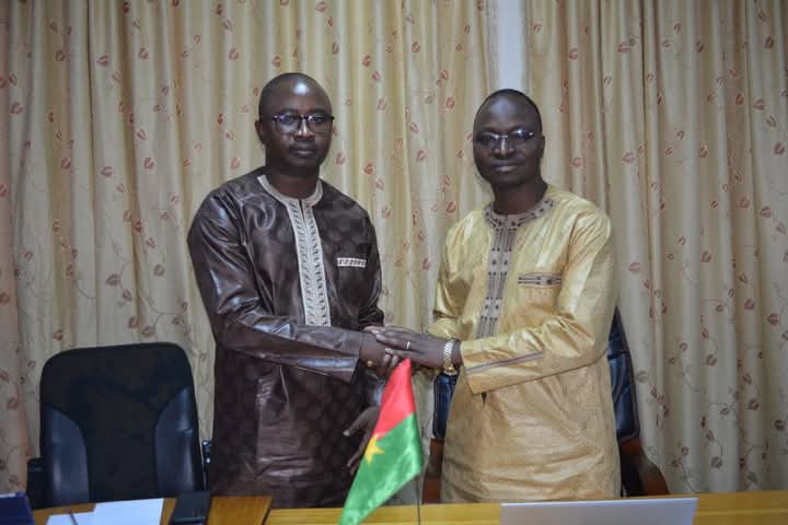 Cérémonie d'installation du nouveau coordonnateur du Programme de développement intégré de la vallée de Samendéni (PDIS), 17 janvier 2025 à Bobo