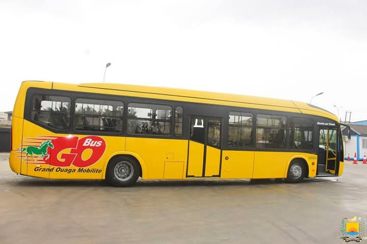 Le PDS de Ouagadougou, Maurice Konaté a effectué une mission au Ghana pour l'acceptation du prototype de bus à livrer à la SOTRACO, 23 janvier 2025