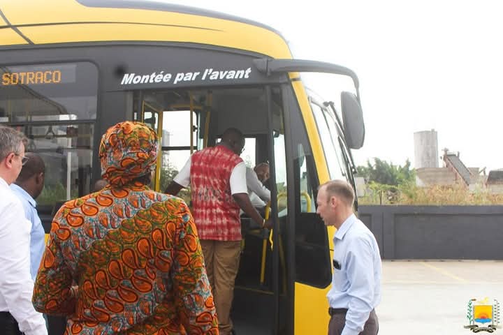 Le PDS de Ouagadougou, Maurice Konaté a effectué une mission au Ghana pour l'acceptation du prototype de bus à livrer à la SOTRACO, 23 janvier 2025