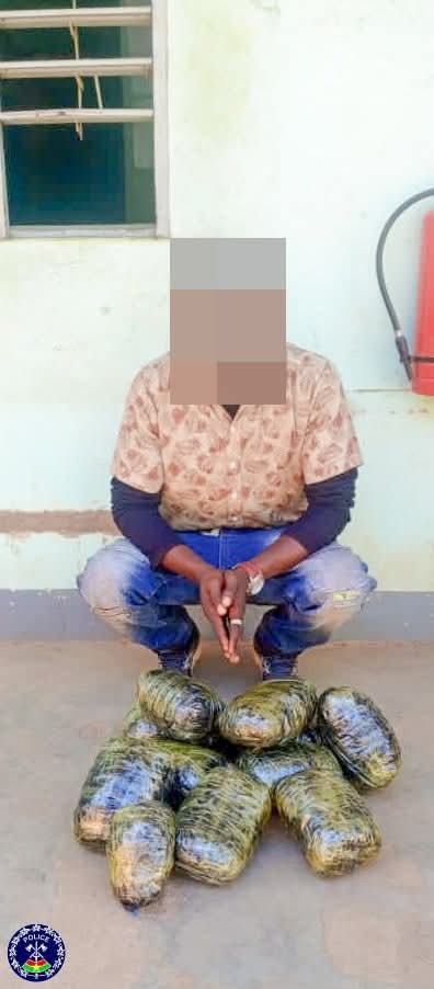 La police nationale a mis fin aux activités illicites de deux individus qui s’adonnaient au trafic et à la vente de cannabis entre le Burkina Faso et certains pays voisins, 24 janvier 2025