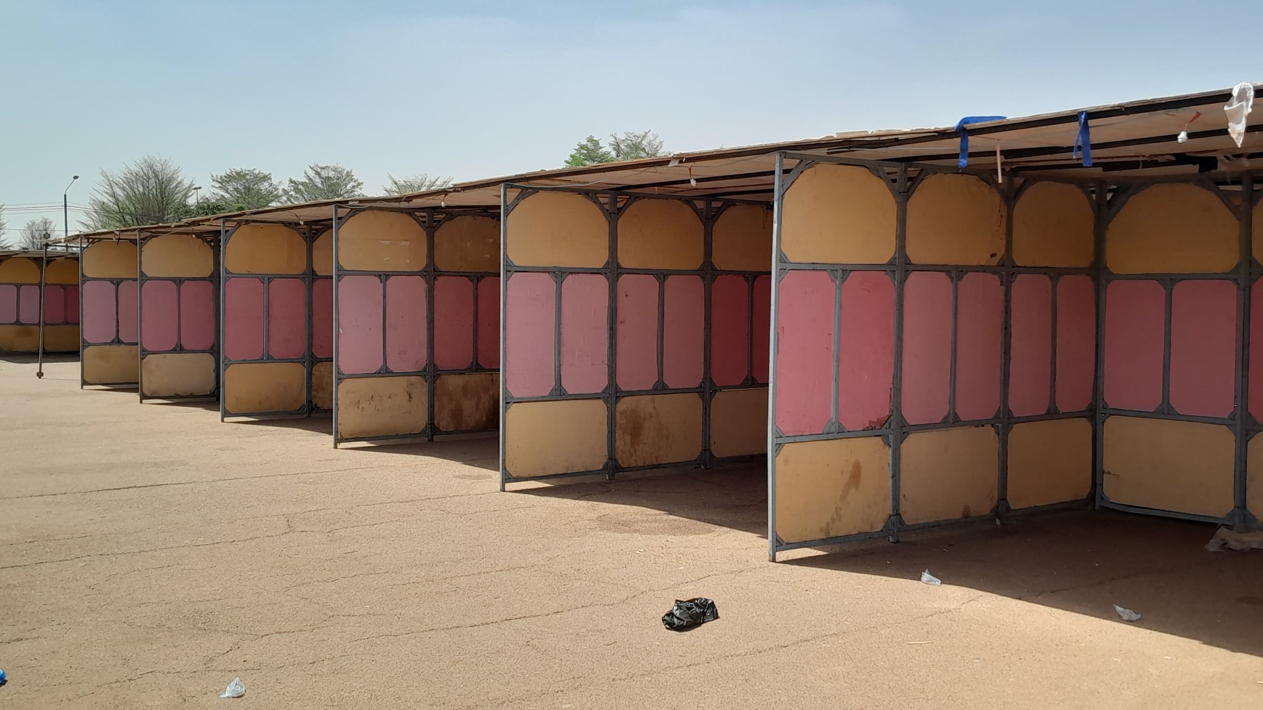 Le ministre en charge de la Culture, Gilbert Ouédraogo visite les sites d'exposition du FESPACO, 20 février 2025