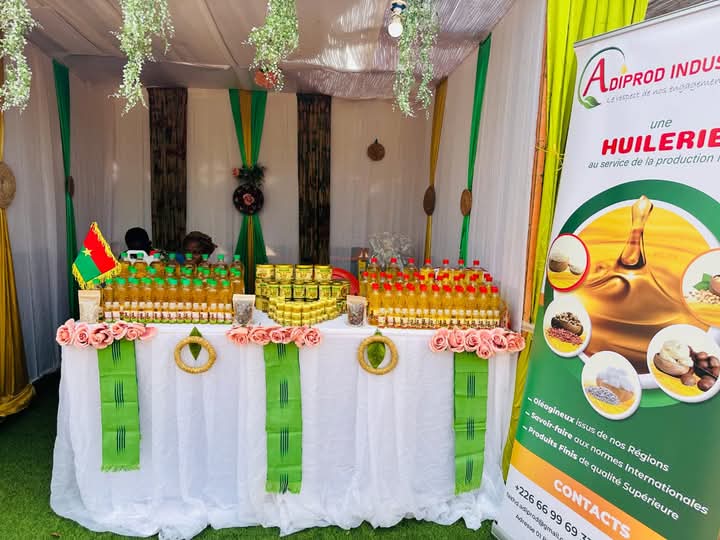 Dans l'optique de se rapprocher des populations, le Complexe industriel ADIPROD SA a participé à l'exposition de la Galerie marchande du FESPACO qui s'est tenue du 22 février au 1er mars 2025 à Ouagadougou. 