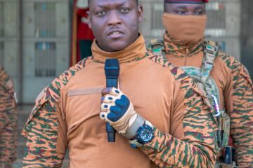 Cérémonie solennelle de montée de montée des couleurs de l'AES au palais de Koulouba du Burkina, 3 mars 2025