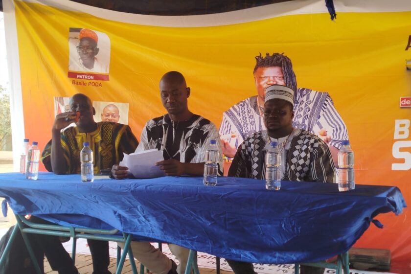 Conférence de presse sur la célébration des 10 ans de carrière de l'artiste musicien Beyouane, 4 mars 2025