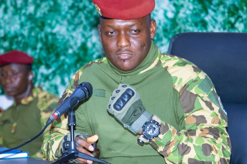 Clôture de la conférence de l'ASVOVIG sur la prise en charge des familles des FDS tombés au front, 13 mars 2025