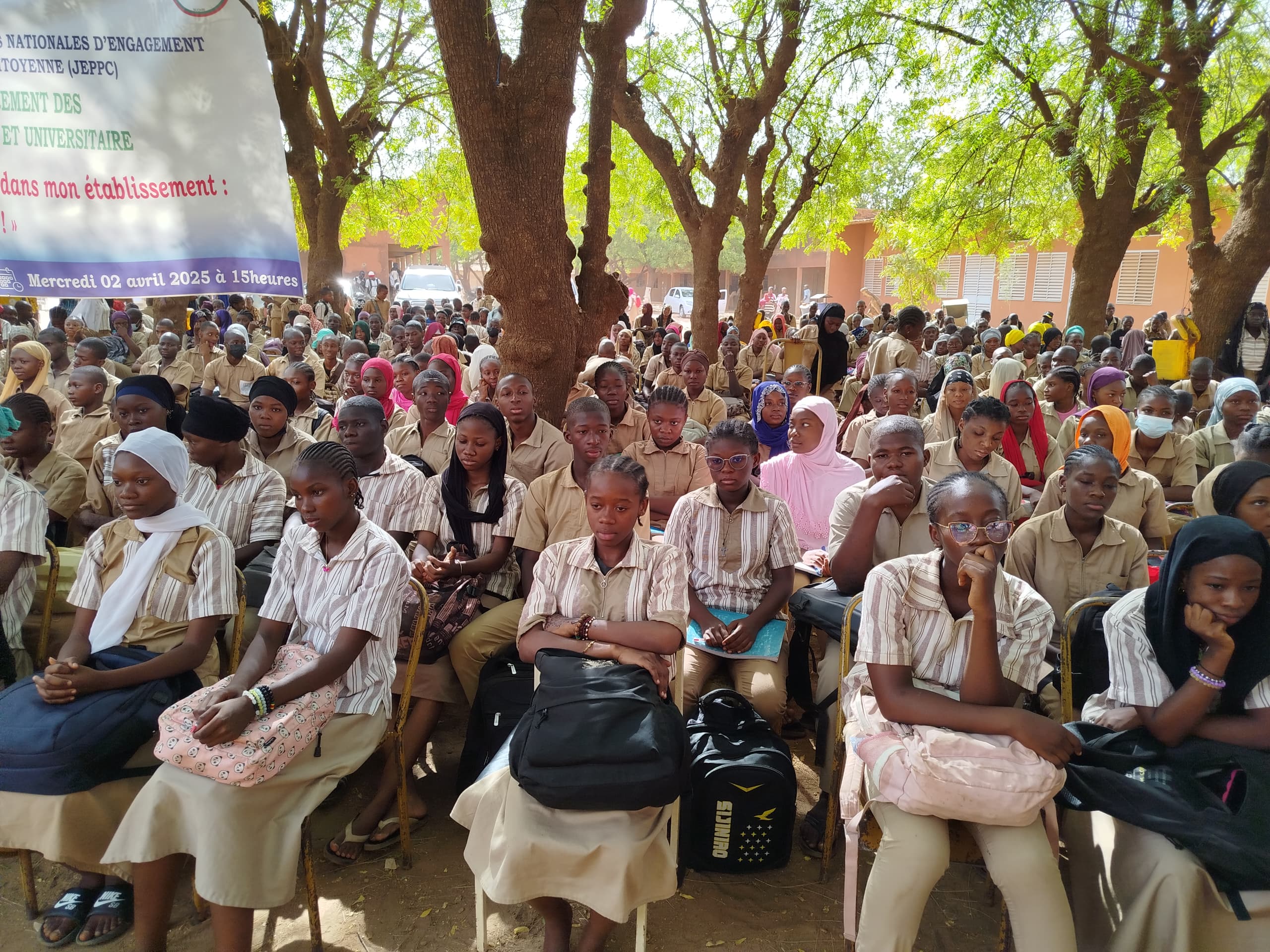 La cérémonie officielle de lancement des conférences dans le cadre de la première phase de la 2ème édition des journées nationales d’engagement patriotique et de participation citoyenne (JEPPC), 2 avril 2025