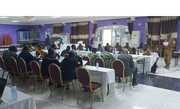 Atelier de formation des donneurs d'ordres FDS sur le respect des droits humains et du droit international humanitaire dans la lutte contre le terrorisme, 5 au 8 mai 2025