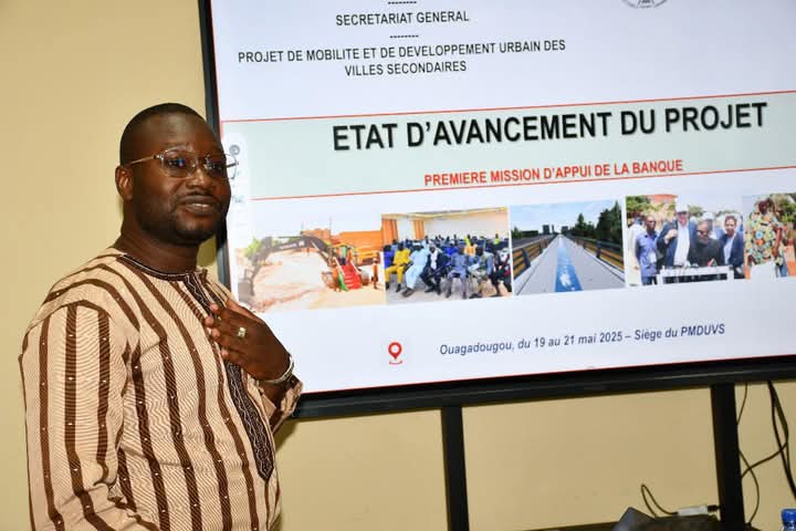 Le ministère des Infrastructures et la Banque mondiale ont faire le le bilan de la mise en œuvre du Projet de Mobilité et de Développement Urbain des Villes Secondaires (PMDUVS), 19 mai 2025