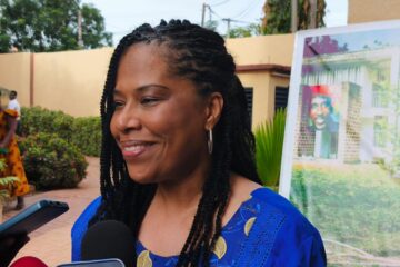 Nathalie Yamb lors de la conférence publique organisée dans le cadre de l’inauguration du Mausolée de Thomas Sankara et de ses compagnons, 16 mai 2025