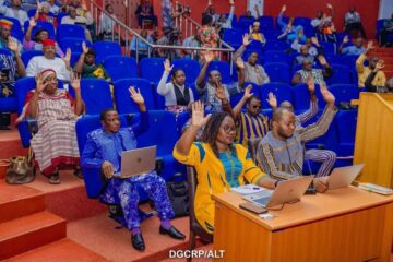 Séance plénière de l'ALT pour l'adoption de la loi portant organisation judiciaire au Burkina, 9 juin 2025
