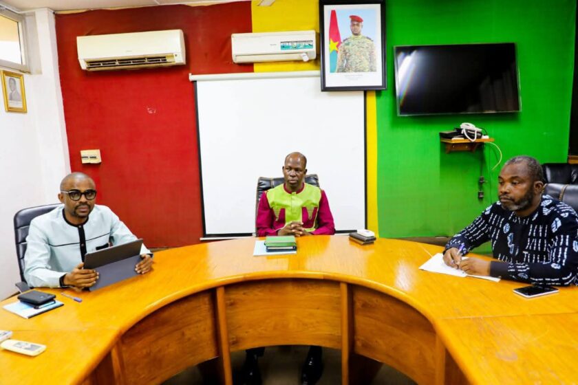 Le SG du MICA a procédé à l'installation de deux nouveaux chargés d'études, 23 juin 2025