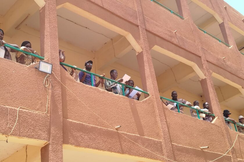 Proclamation des résultats du BEPC 2025 au jury 69 au Lycée privé Benaja à Ouagadougou, 11 juin 2025