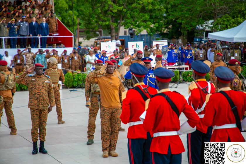 Le Chef de l'Etat, Capitaine Ibrahim Traoré a présidé la sortie de la 24e promotion des EOA de l'AMGN, 14 juin 2025