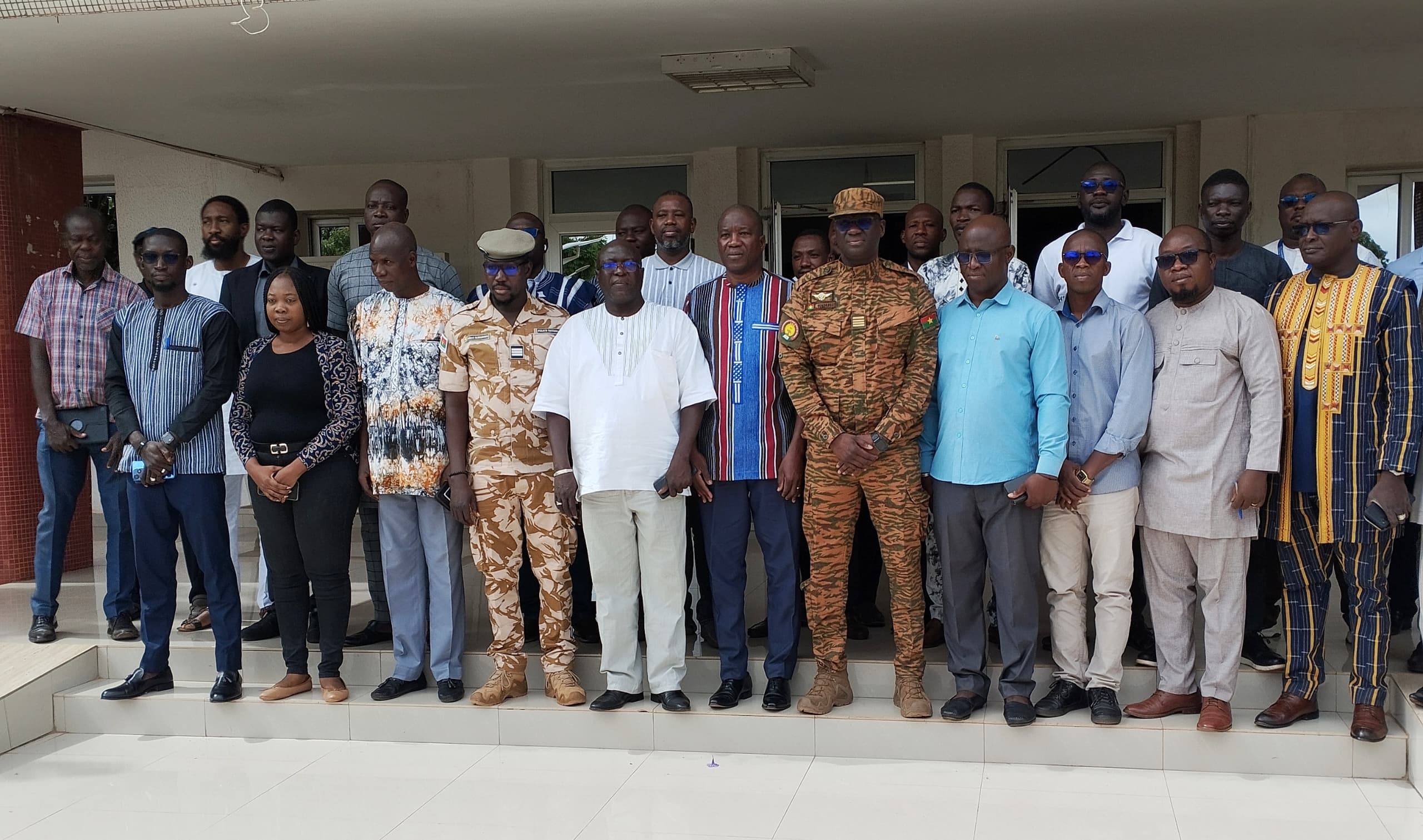 Rencontre entre le ministère de la Sécurité et ses partenaires associatifs et ONG pour faire le point sur la mise en œuvre des programmes d’investissement dans le domaine de la sécurité, 24 juillet 2025