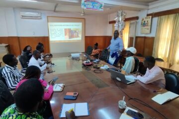 La Direction de la santé communautaire (DSC) a tenu, le 25 juillet 2025 à Ouagadougou, un atelier de concertation avec plusieurs organisations de la société civile pour lutter contre le terrorisme en public