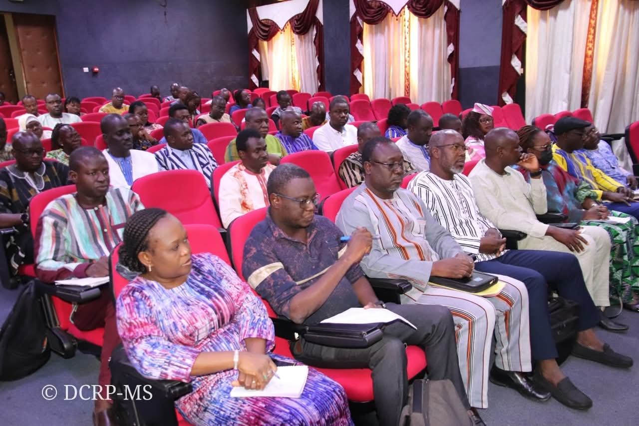 Le ministère de la santé a tenue une rencontre de consacrée au bilan des activités de dépistage du cancer du sein et des lésions précancéreuses du col de l’utérus menées par les cliniques mobiles, 21 août 2025