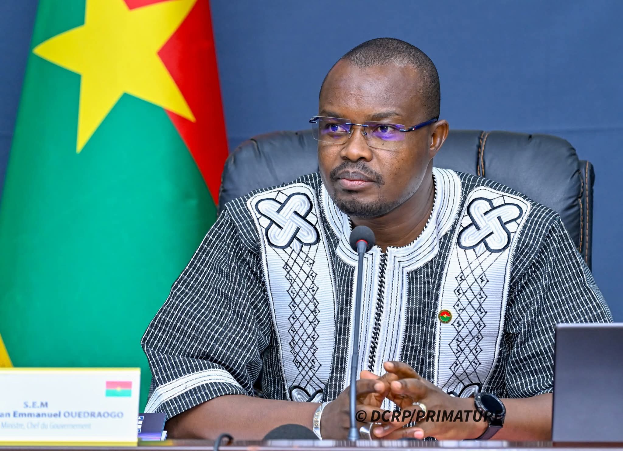 Le Premier ministre, Jean Emmanuel Ouédraogo, a présidé, le 25 août 2025 à Ouagadougou, un séminaire gouvernemental consacré à la transformation digital