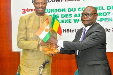 Le ministre Roger Baro désigné président du conseil des ministres des aires protégées du Complexe WAP, 25 août 2025