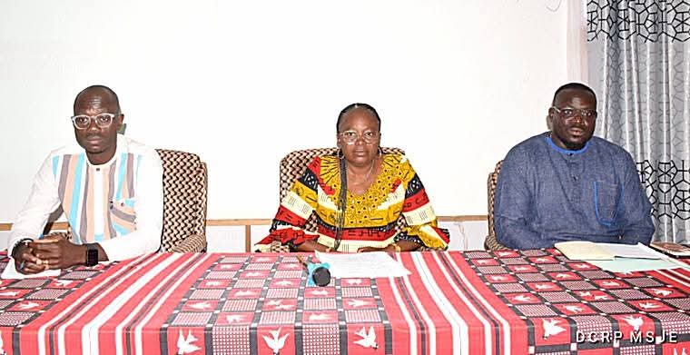 Le ministère des Sports a organisé un atelier dédié à l’examen et à la validation de la Stratégie Nationale du développement du Sport, des Loisirs et de l’Economie du Sport (SN-SLES) pour la période 2026-2030 ainsi que de son Plan d’Actions Opérationnel (PAO) 2026-2028, le 28 août 2025