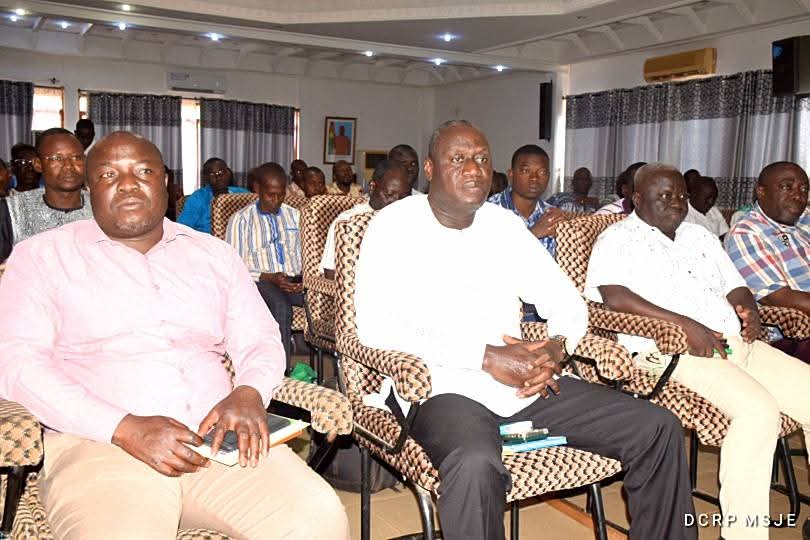 Le ministère des Sports a organisé un atelier dédié à l’examen et à la validation de la Stratégie Nationale du développement du Sport, des Loisirs et de l’Economie du Sport (SN-SLES) pour la période 2026-2030 ainsi que de son Plan d’Actions Opérationnel (PAO) 2026-2028, le 28 août 2025