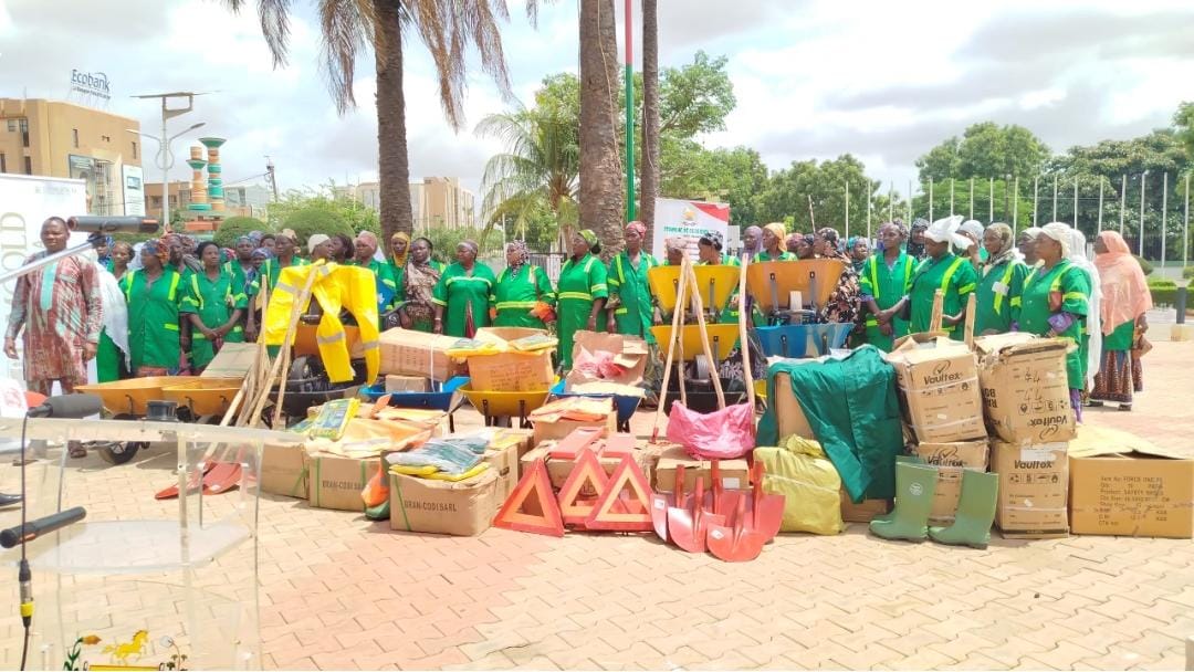 IAMGOLD Essakane SA fait don de matériels à la Brigade verte de Ouagadougou, 1er août 2025
