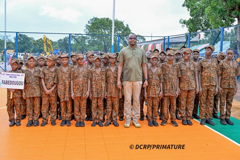 Le Premier ministre a présidé la cérémonie de clôture du camp vacances Faso Mêbo de la région du Guiriko, 7 septembre 2025