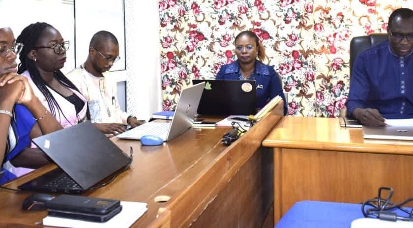 Le 19 septembre 2025 à Ouagadougou, le Directeur général de l’Énergie, Dr Alidou Koutou, a présidé, l’atelier de concertation des partenaires du secteur de l’énergie