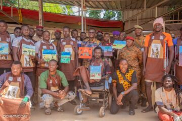 Le ministre chargé de la culture a rendu visite aux blessés en opérations en formation en art plastique, 30 septembre 2025