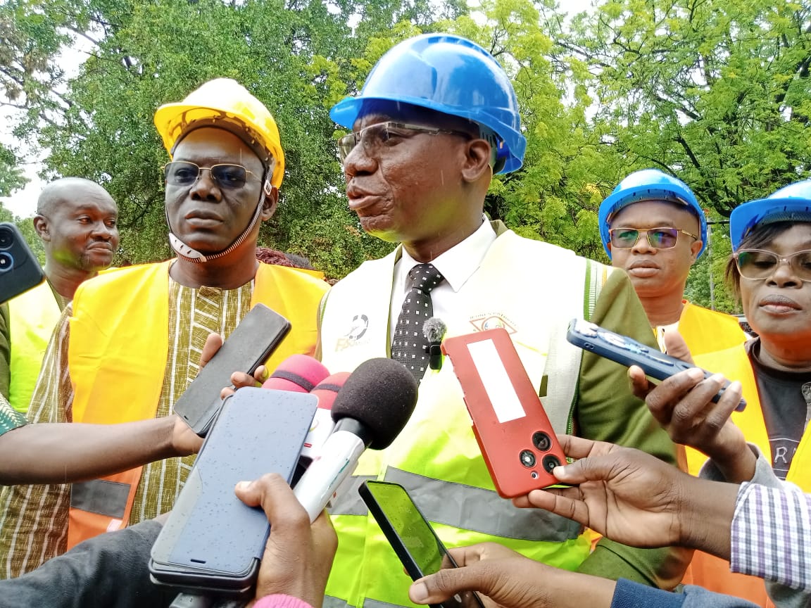 Les Chefs de circonscription administrative ont fait un don à l'initiative présidentielle Faso Mêbo d'une valeur de plus de 8 millions FCFA, 4 septembre 2025