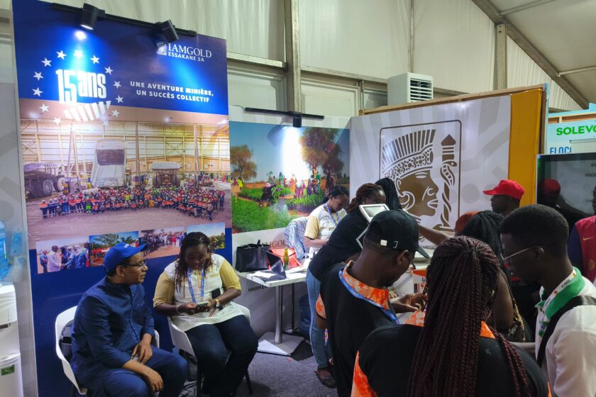 Présentation du stand de Essakane à la 7e édition de la SAMAO, 25 au 27 septembre 2025 à Ouagadougou