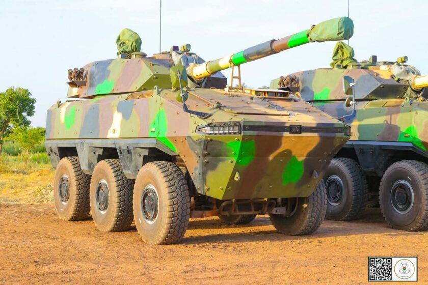 Le Chef de l'Etat, Capitaine Ibrahim Traoré a remis du matériel militaire au ministère de la Défense, 10 octobre 2025