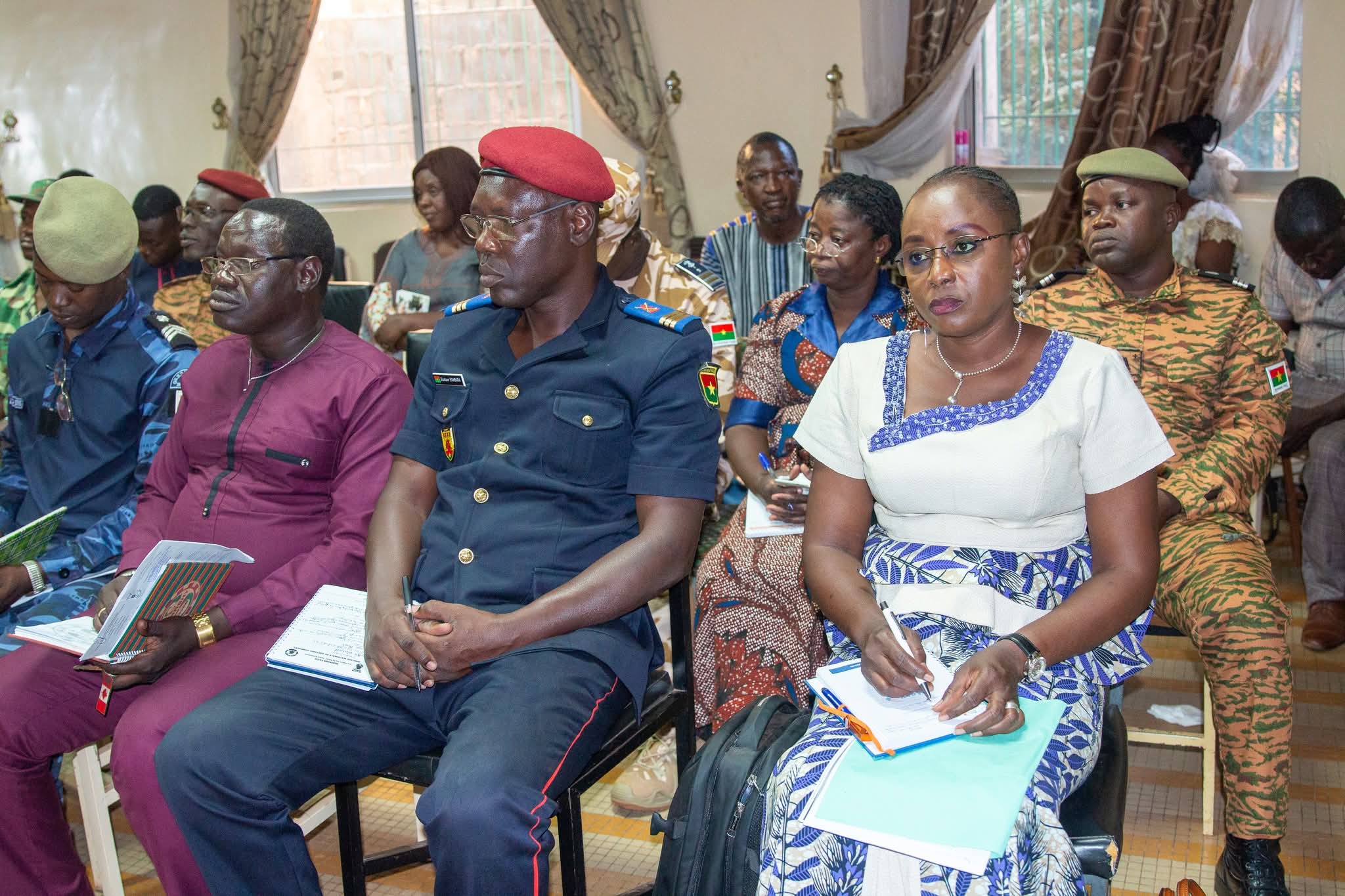 La DRCCAT du Kadiogo a organisé un atelier de vulgarisation des textes juridiques sur la protection du patrimoine culturel au profit des forces vives de la région, 21 octobre 2025