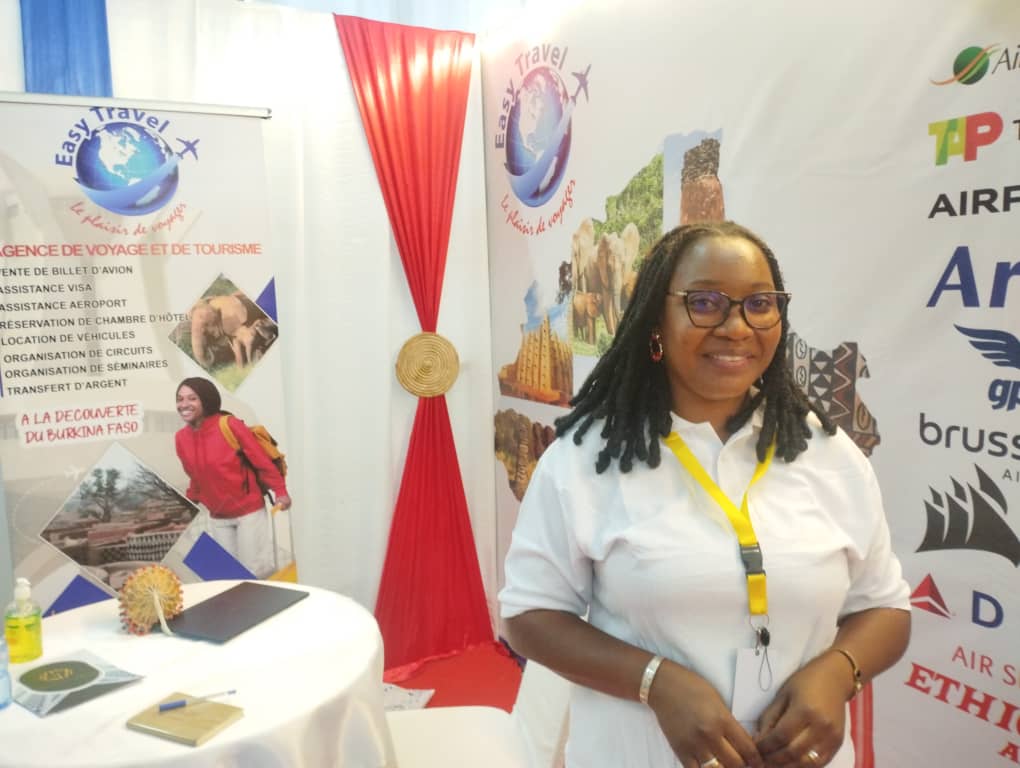 L'agence de voyage Easy Travel fait la promotion de ses services au SITHO 2025