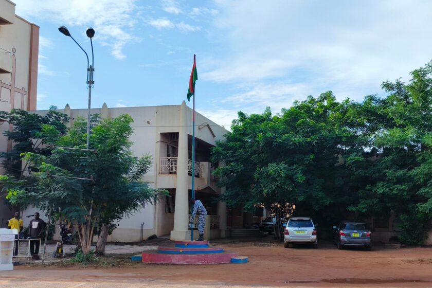 Cérémonie de montée des couleurs au ministère de la Justice, 6 octobre 2025