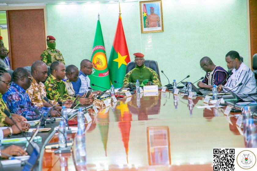 Conférence de presse du 16 octobre 2025