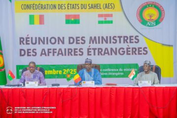 En prélude au 2 Sommet des Chefs d'Etat de l'AES, les ministres des Affaires étrangères ont organisé une réunion à Ouagadougou, 26 novembre 2025