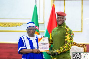 Remise du rapport 2024 de la Cour des Comptes au Président du Faso, 24 novembre 2025