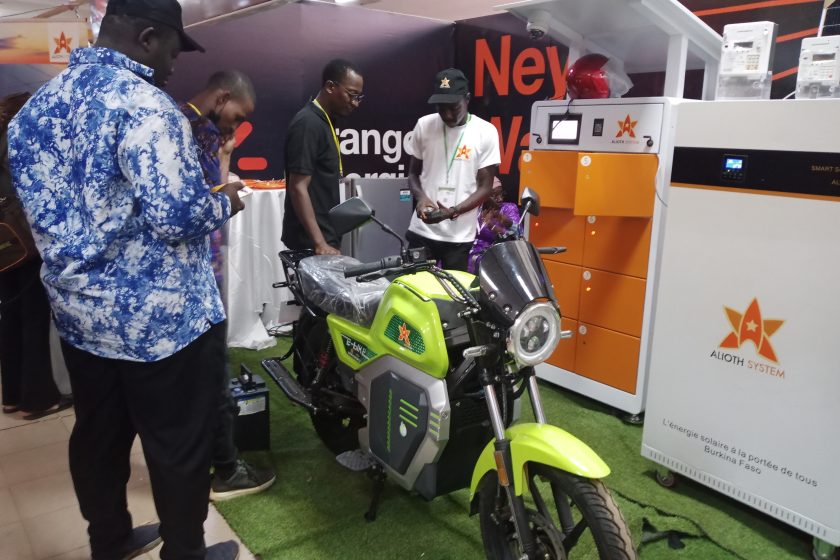 Alioth System, à travers Alioth System présente sa moto 100% à la SEERA 2025