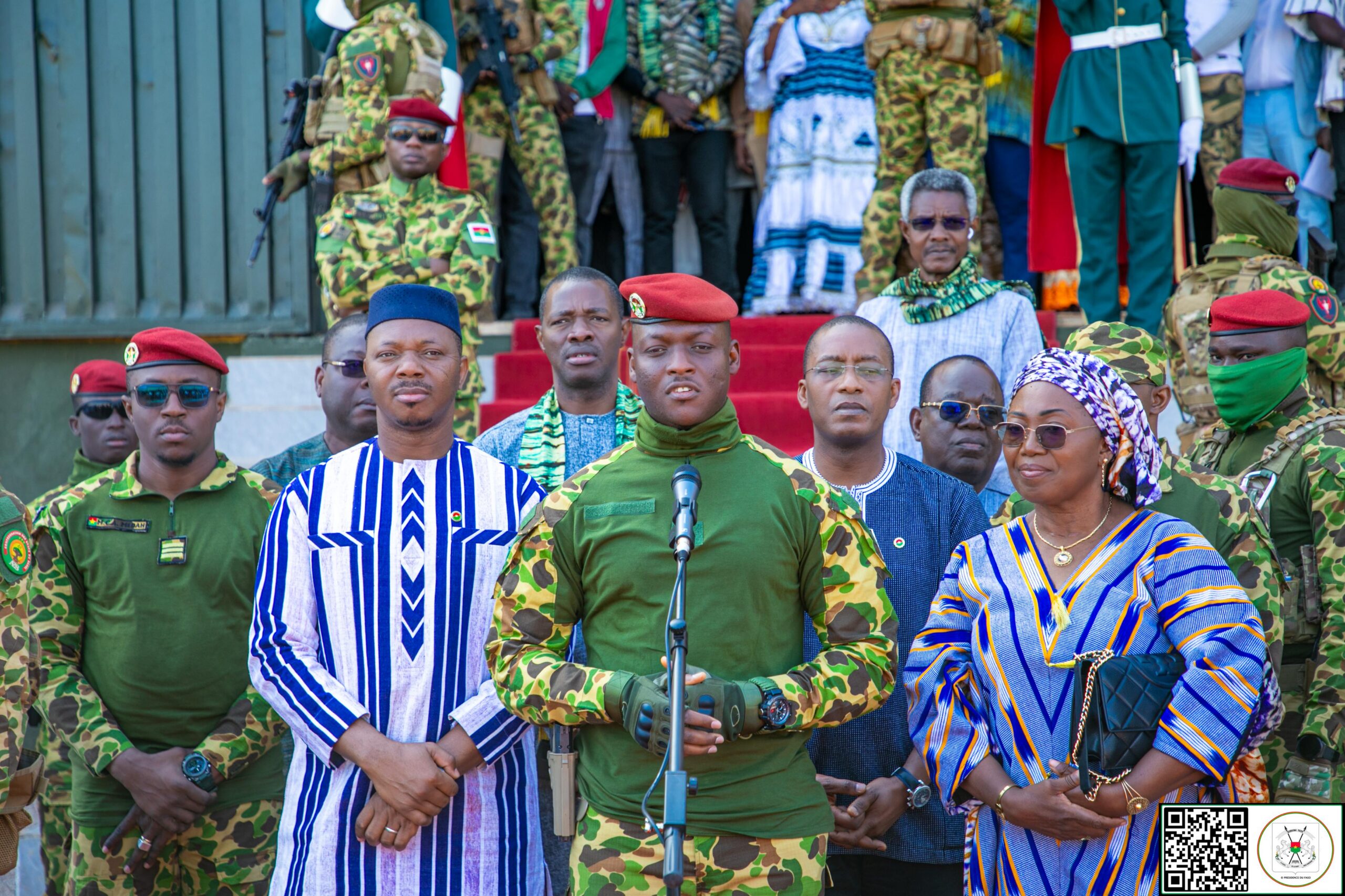 Le Chef de l'Etat a inauguré l’usine de transformation de noix d’anacarde, dénommée Burkina Cajou, 20 décembre à Bobo